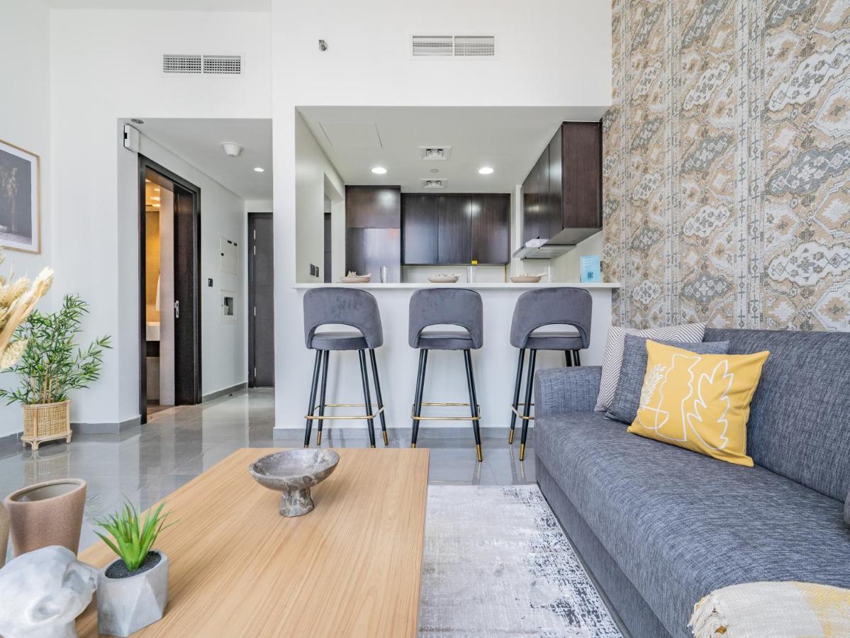 Monty Holiday - Elegant Penthouse With Skyline Views Terrace Apartment *